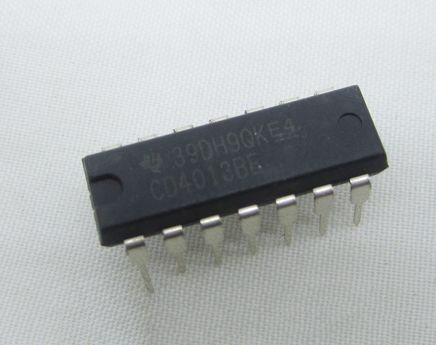 100 Pcs CD4013BE DIP-14 CD4013 CMOS DUAL D-TYPE FLIP-FLOP✦Kd