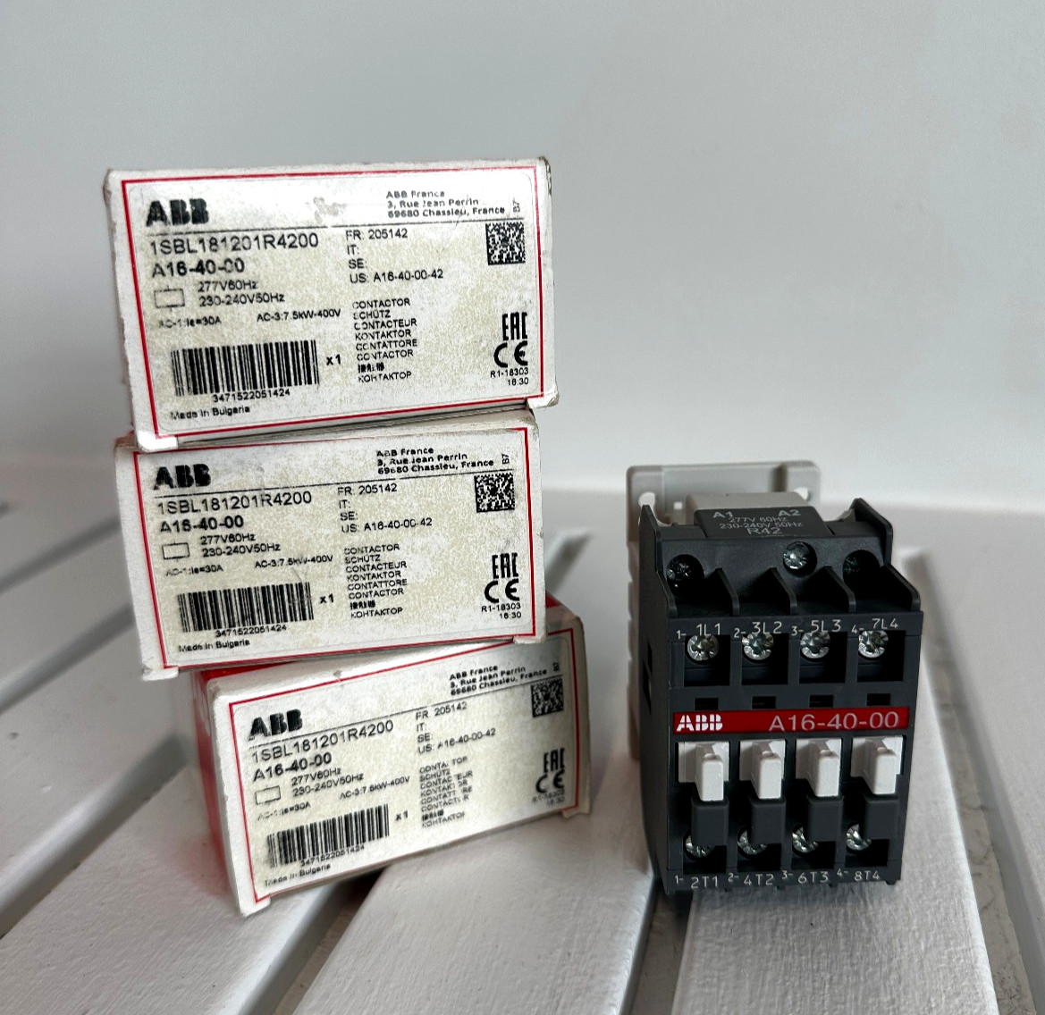 LOT of 3 – New ABB Contactor A16-40-00 110V~120V IN BOX – FREE SHIPPING