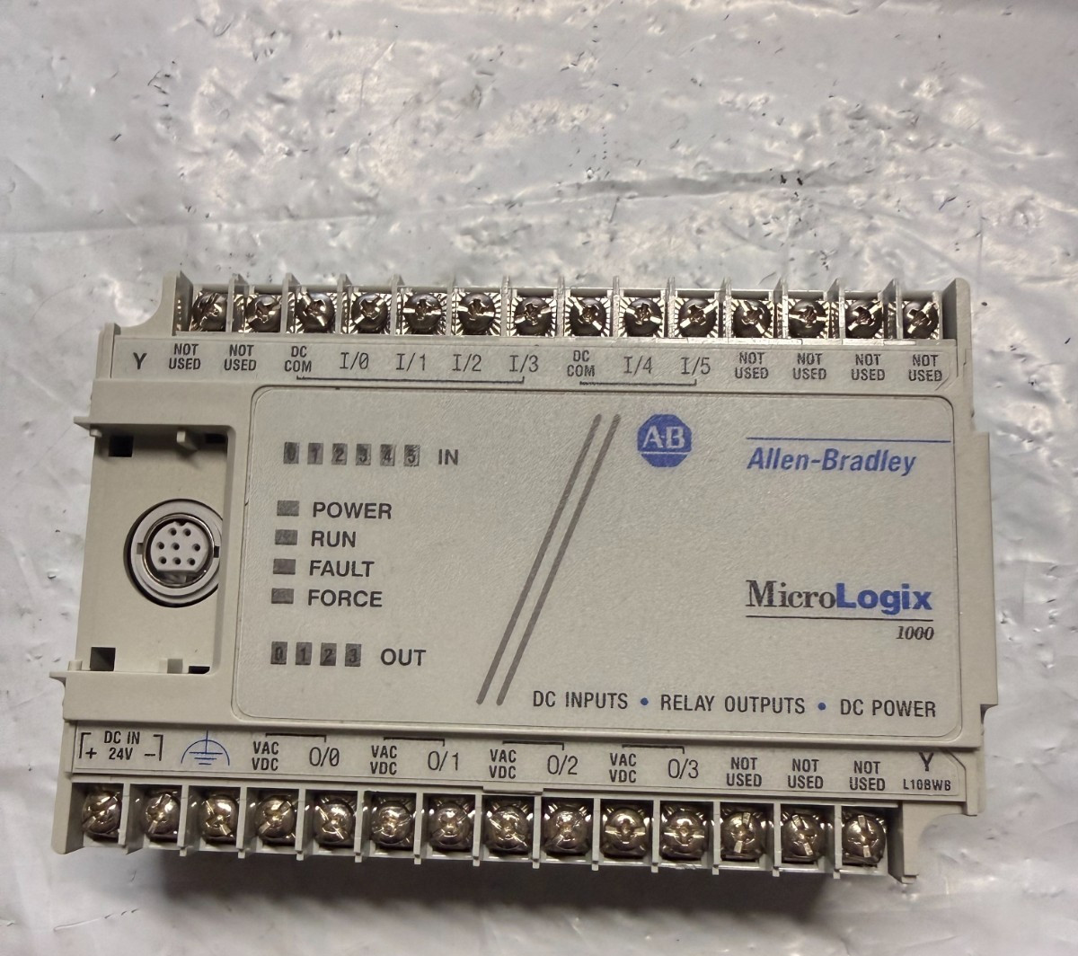 Allen Bradley 1761-L10BWB /F MicroLogix 1000 Controller Module PREOWNED
