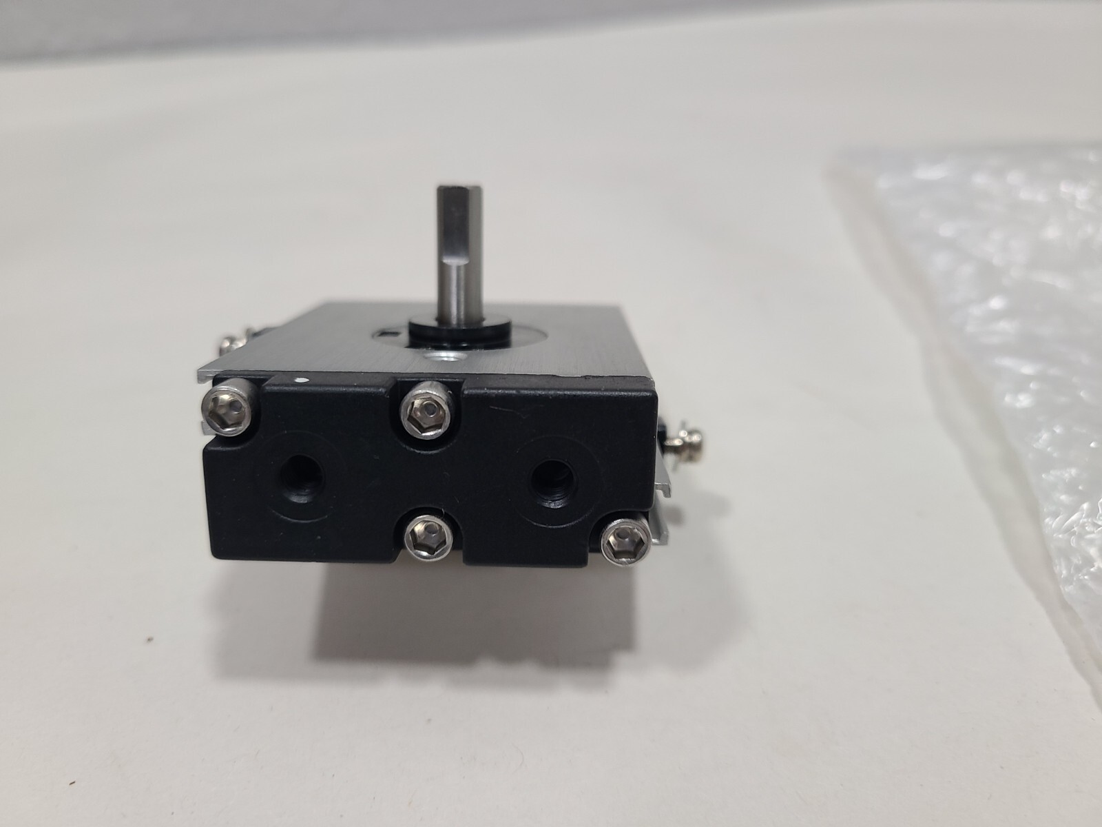 SMC NCDRQBW15-90 Pneumatic Actuator, New/open Box Condition