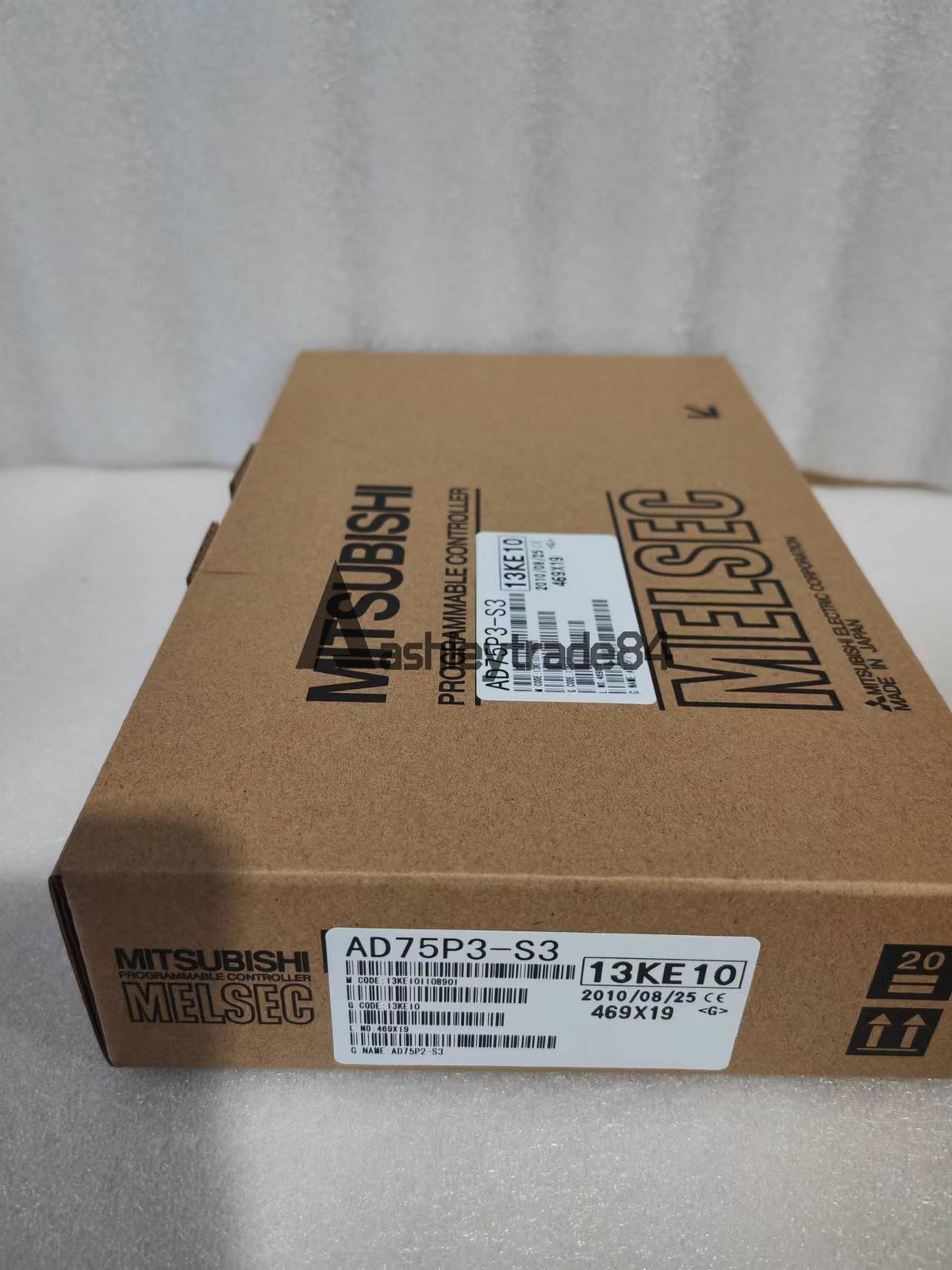 1PCS New In Box MITSUBISHI AD75P3-S3 AD75P3S3 positioning module