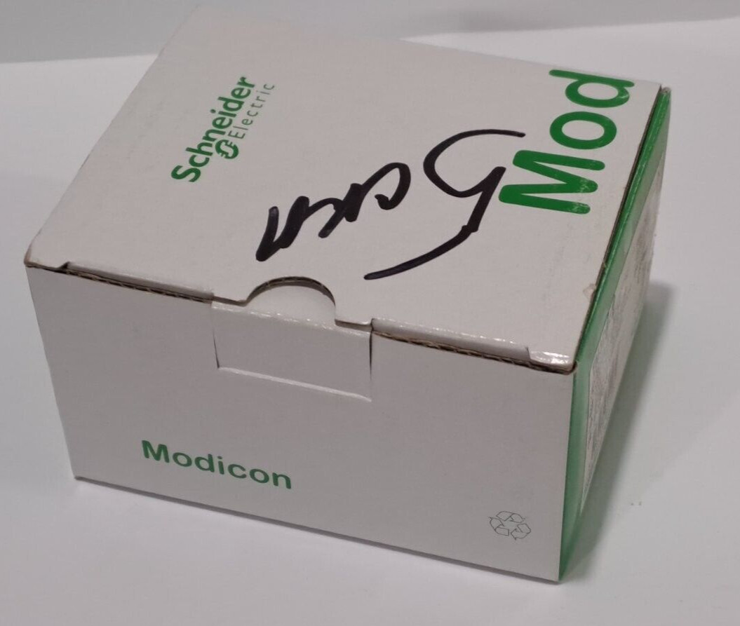 Schneider Electric TM3DI8 discrete input module, Modicon TM3 061136 1 Pcs