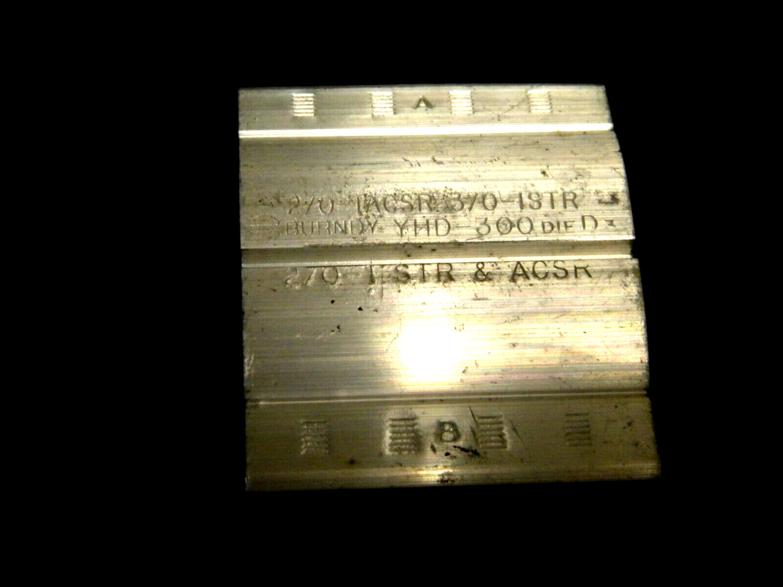 Burndy Hycrimp Compression Lined TapS YHD-300 270-1 STR & ACSR Aluminum
