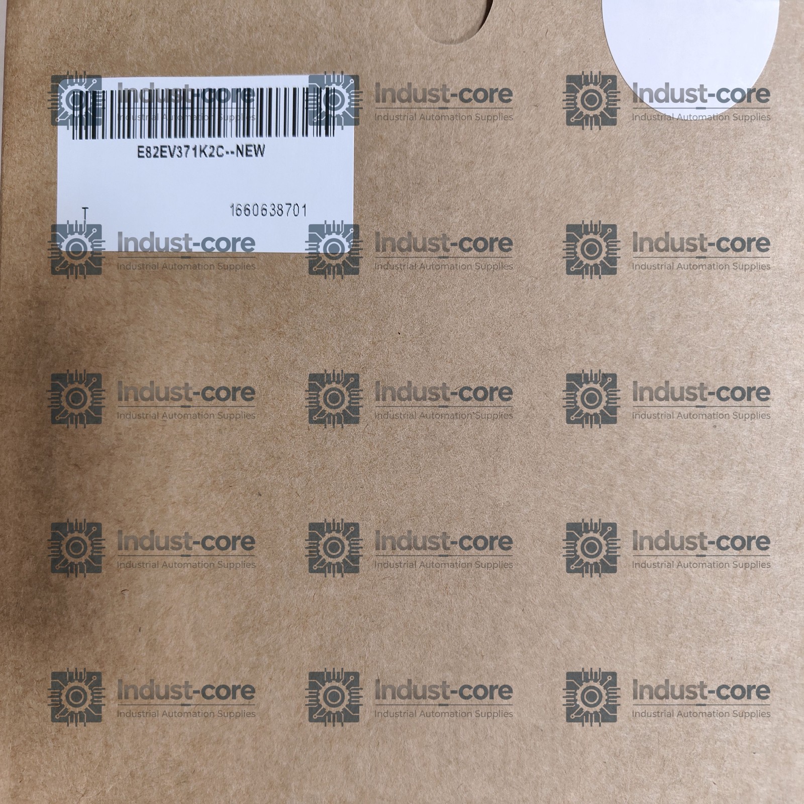 NEW For LENZE Servo Driver E82EV371K2C Fast Ship