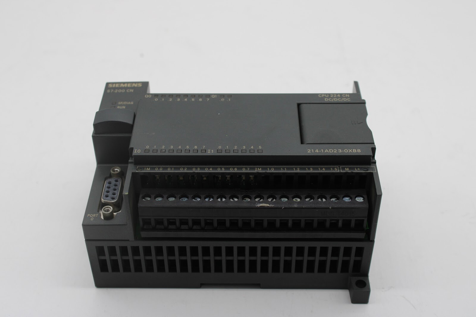 Siemens 6ES7 214-1AD23-OXB8 CPU 224 CN 21-28VDC Supply