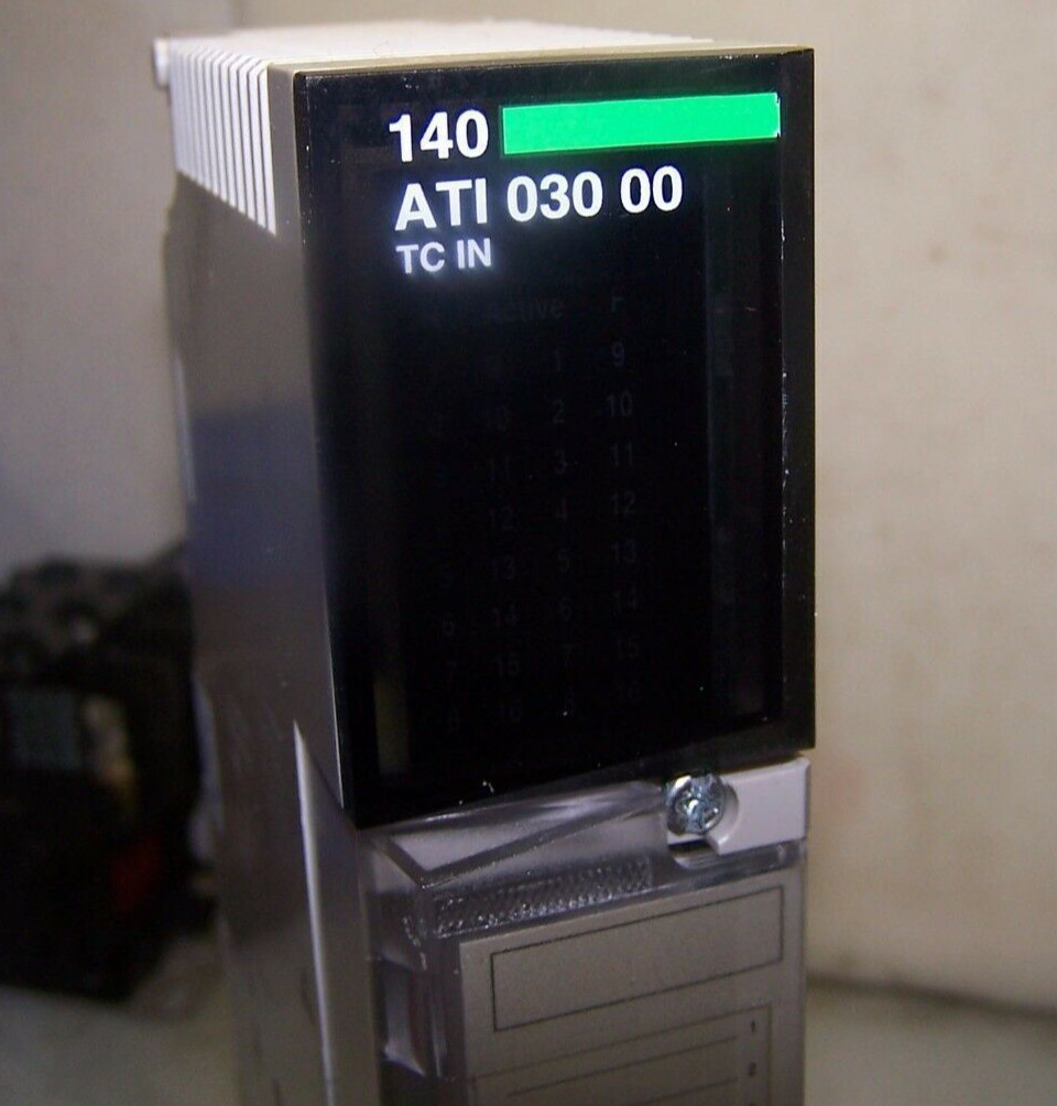 SCHNEIDER 140ATI03000 TSX QUANTUM 140 ATI 030 00 INPUT MODULE 8 POINT 16 BIT