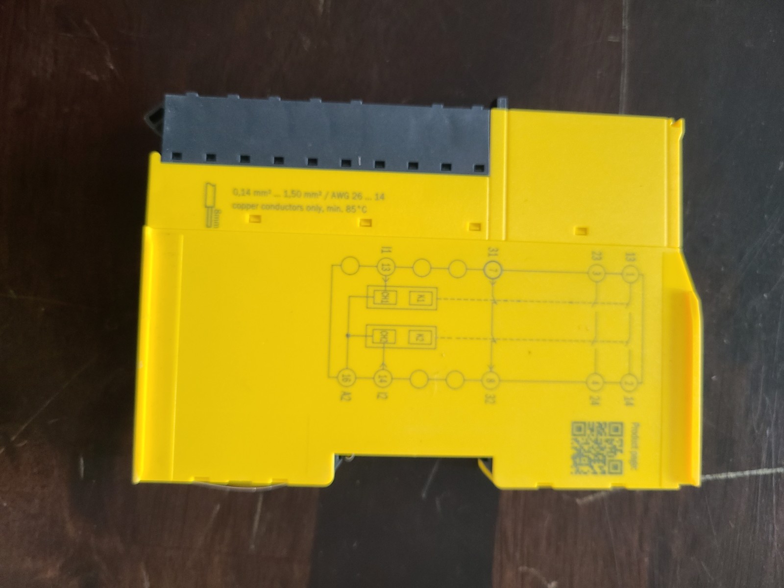 SICK RLY3-0SSD100 Safety Relay 1085343
