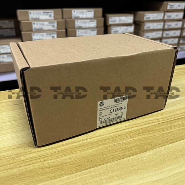 NEW Sealed Allen-Bradley 1762-L40AWAR MicroLogix 1200 Controller FREE SHIP