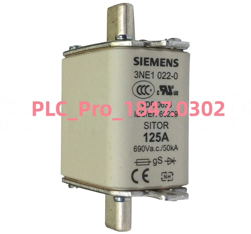 3NE1022-0 1PCS Brand New SIEMENS 3NE10220 Fuse 125A 690V Fast shipment