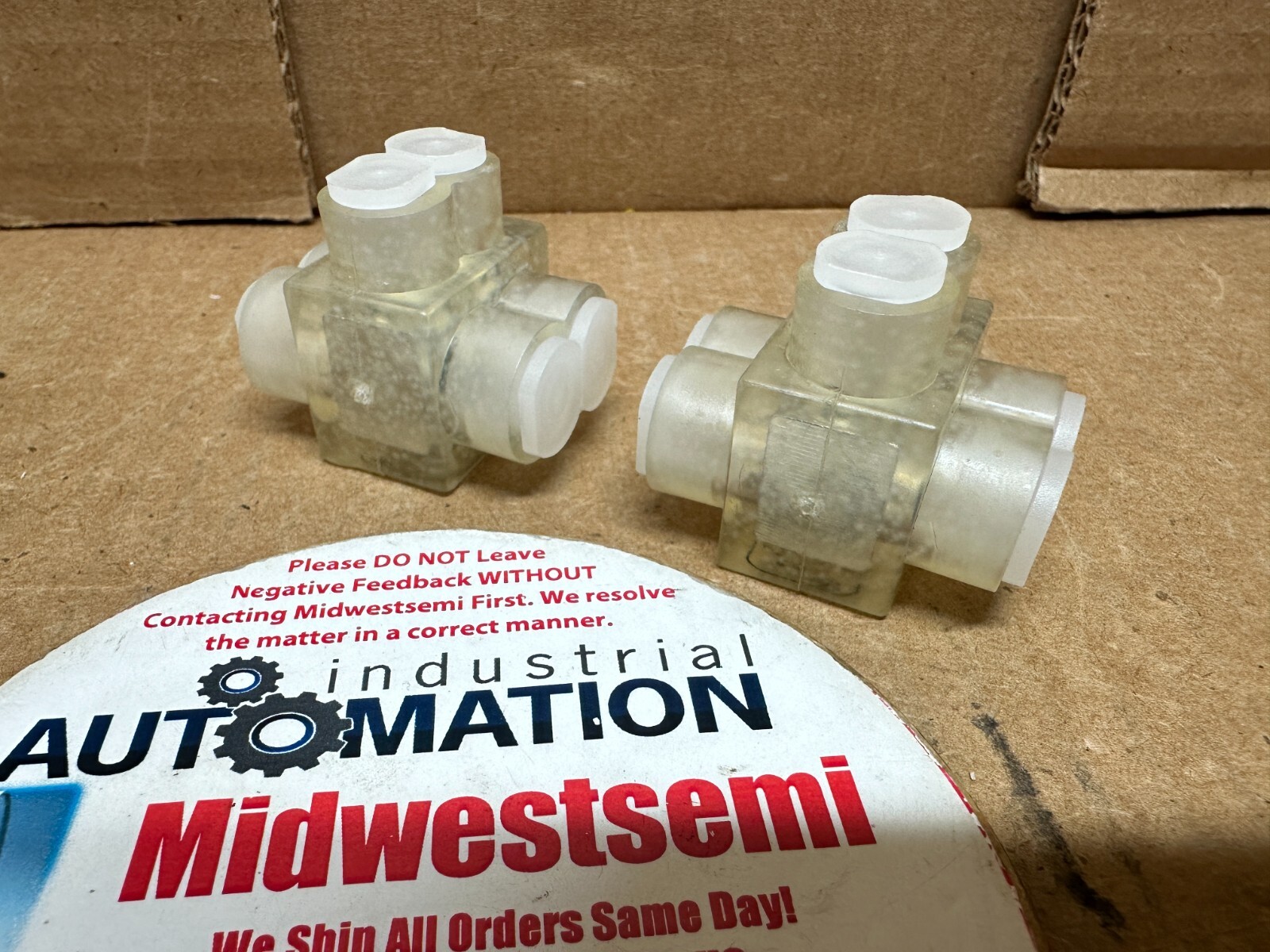 2X NEW PANDUIT PCSB4-2Y #4-#14STR #10-#14SOL AL9CU MULTI TAP INSULATED CONNECTOR