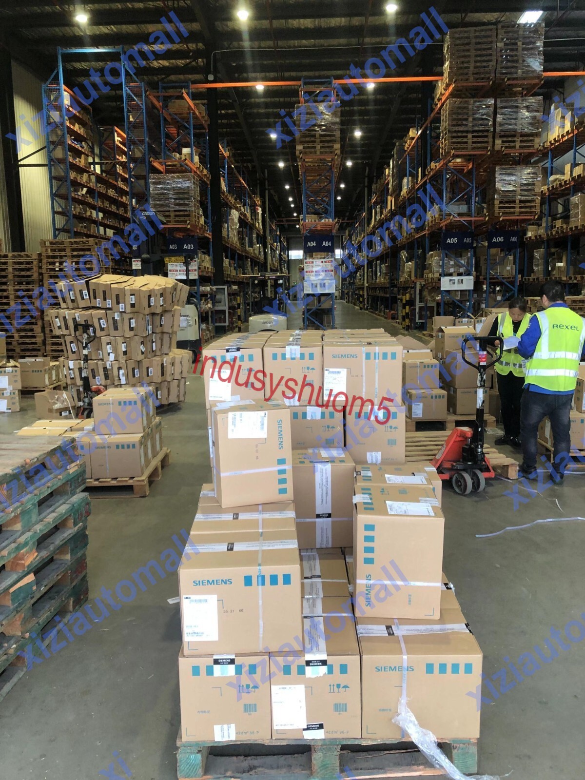 MSMF012L1V2M New Sealed Panasonic AC Servo Driver MSMF012L1V2M