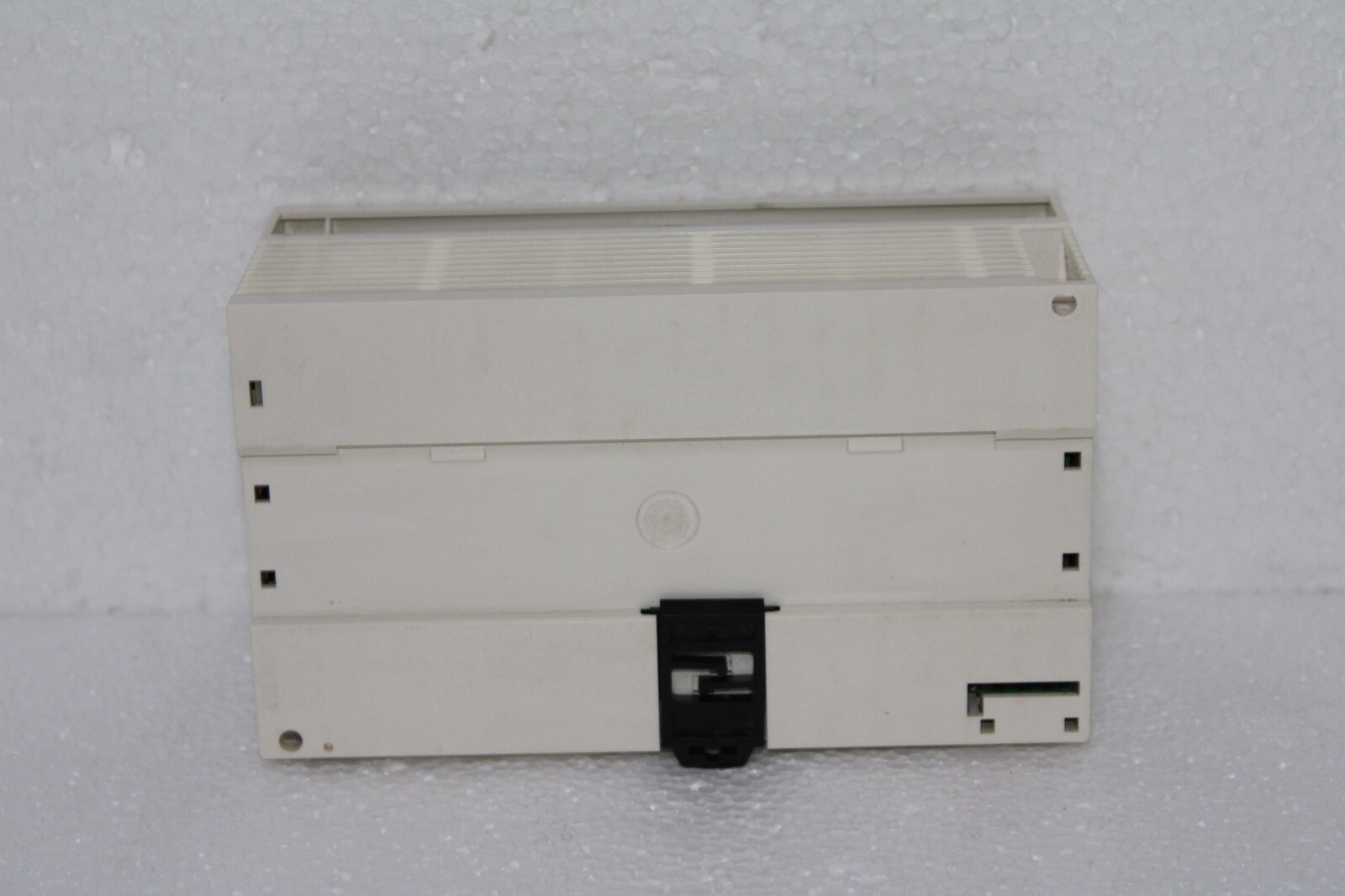 Schneider TWDLCAA40DRF Compact Base Controller, Twido, 100 to 240VAC Supply