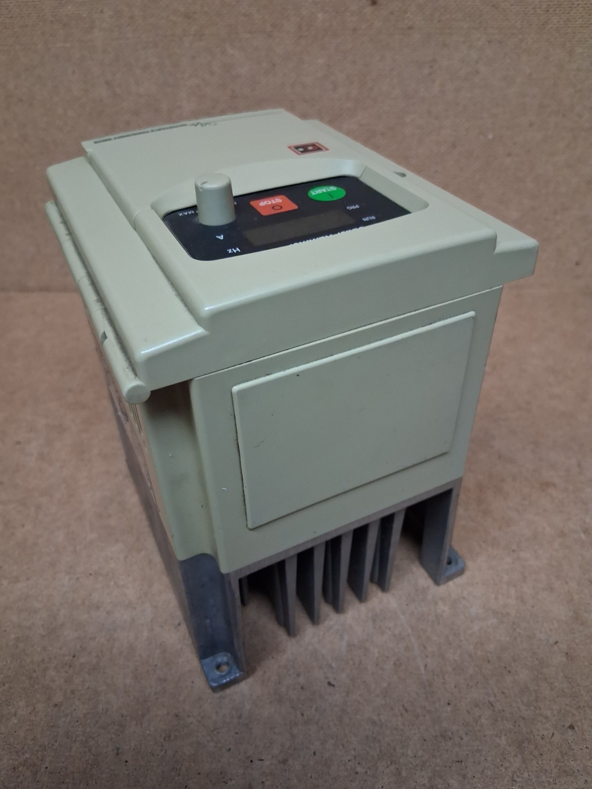 Cutler-Hammer AF91AGO-C002D 2HP Variable Frequency Drive