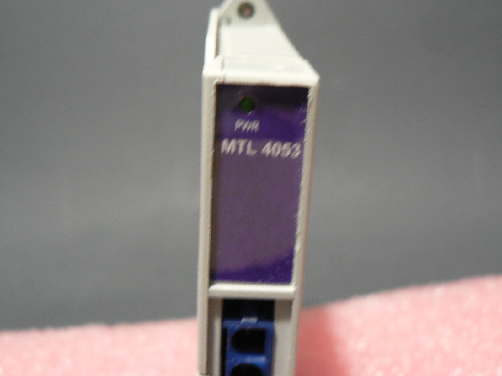 MEASUREMENT TECHNOLOGY LTD MTL 4053 FIELD BUS ISOLATOR “FREE US SHIPPING”