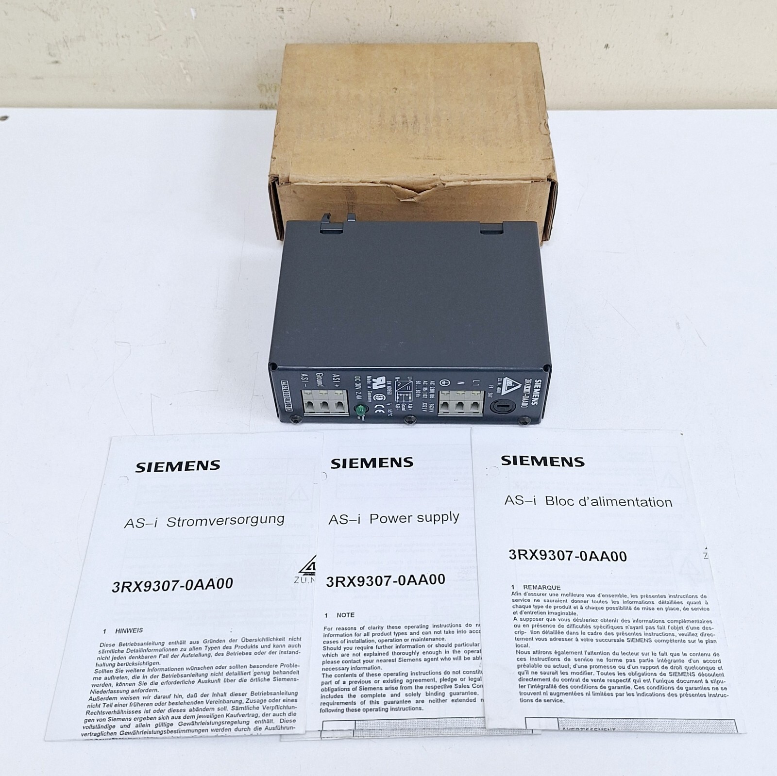 Siemens 3RX9307-OAAOO Power Supply 2.4A