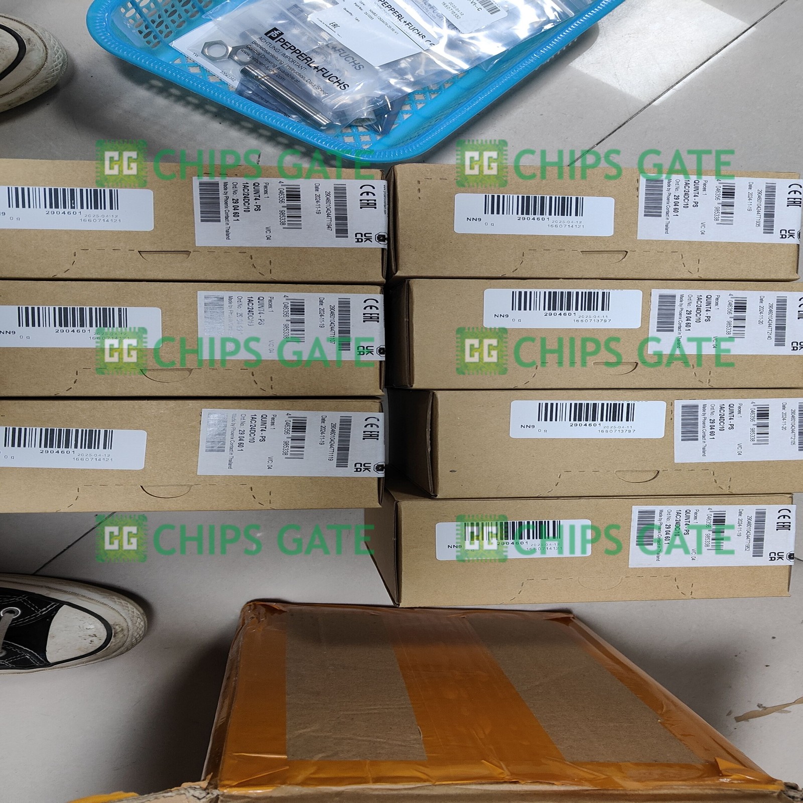 1pc New Phoenix 2904601