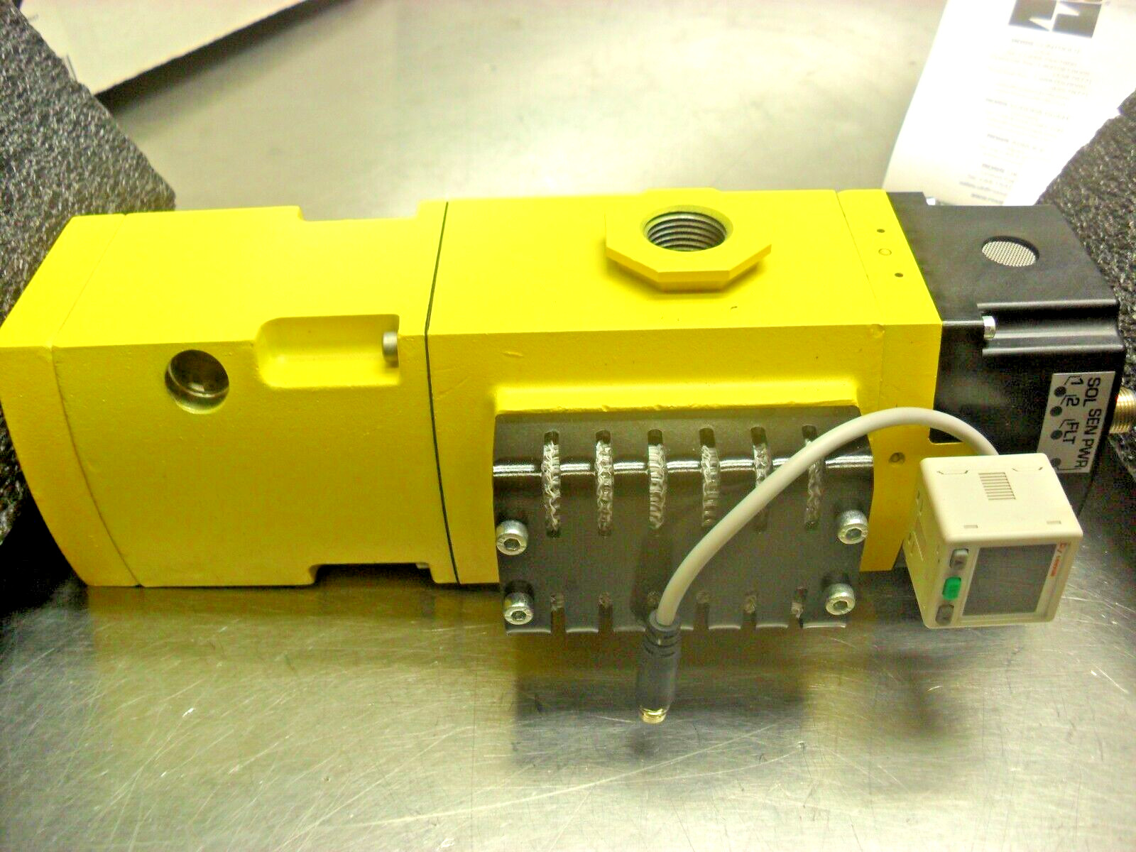 ROSS Controls M35S40NAEXAATA New Factory Box