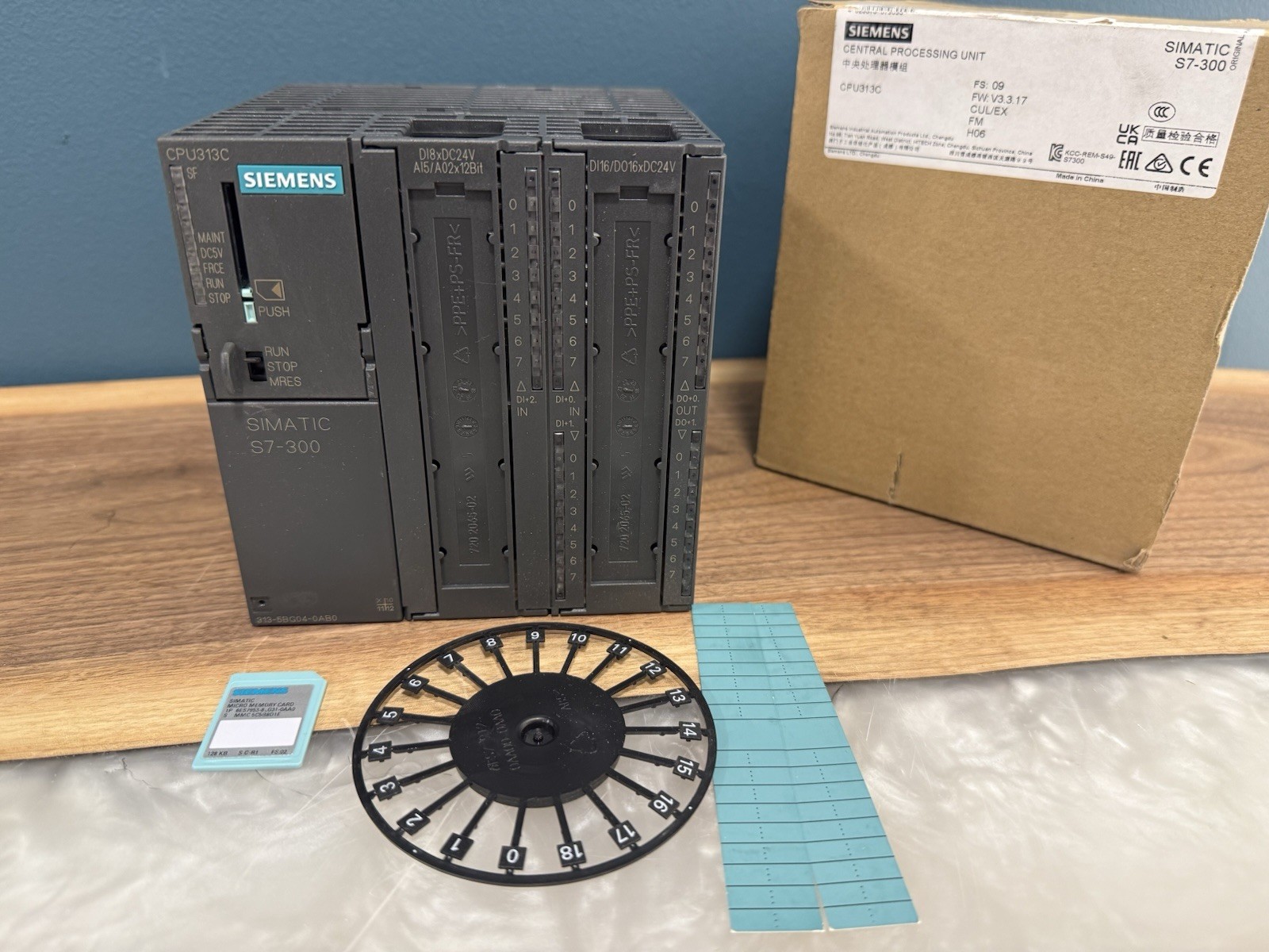 Siemens SIMATIC S7-300 CPU313C PLC CPU 6ES7 313-5BG04-0AB0 6ES7313-5BG04-0AB0
