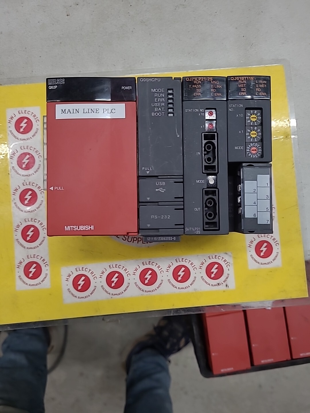MITSUBISHI CPU MODULE, Q33B BASE UNIT, Q62P POWER SUPPLY Q06HCPU