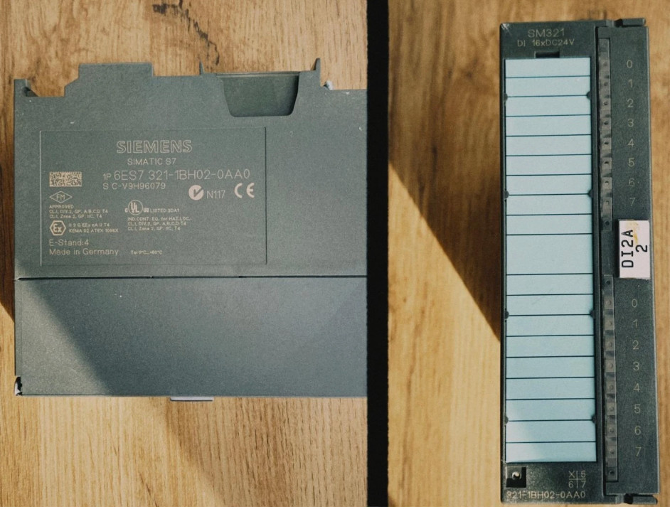 SIEMENS SIMATIC NET PROFIBUS OLM/G12 V3.1 6GK1502-3CB10