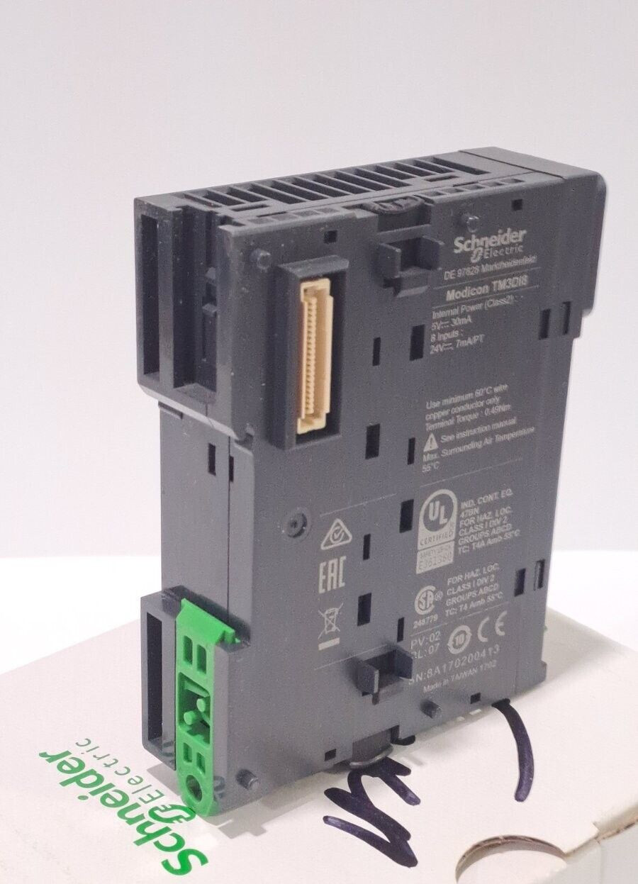 Schneider Electric TM3DI8 discrete input module, Modicon TM3 061136 1 Pcs