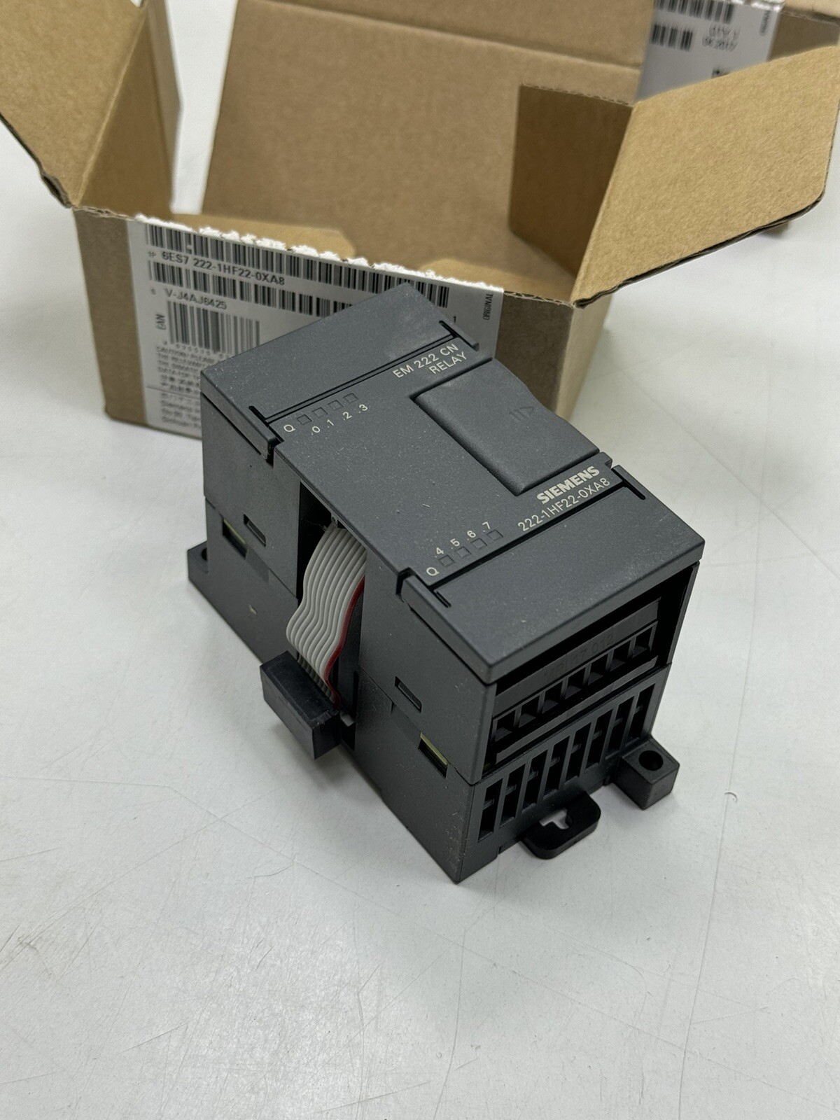 SIEMENS 6ES7222-1HF22-0XA8 SIMATIC S7-200CN DIGITAL OUTPUT MODULE