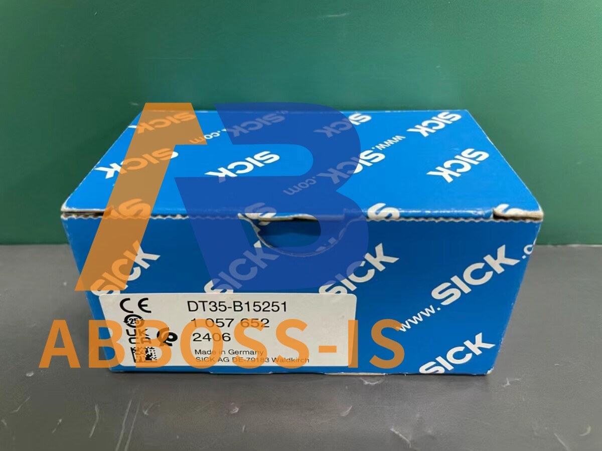1PC NEW SICK DT35-B15251 sensor DT35B15251 UPS Fast Shipping