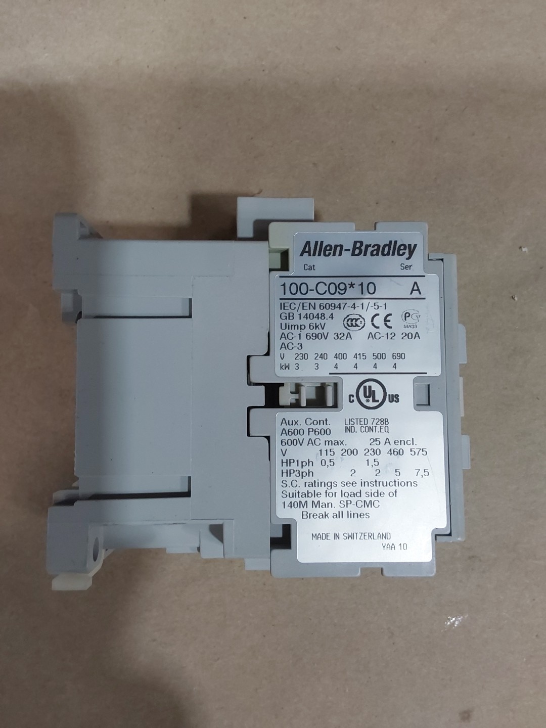 ALLEN-BRADLEY 100-C09*10 SER A CONTRACTOR COIL VOLTAGE 110V AC 100C0910