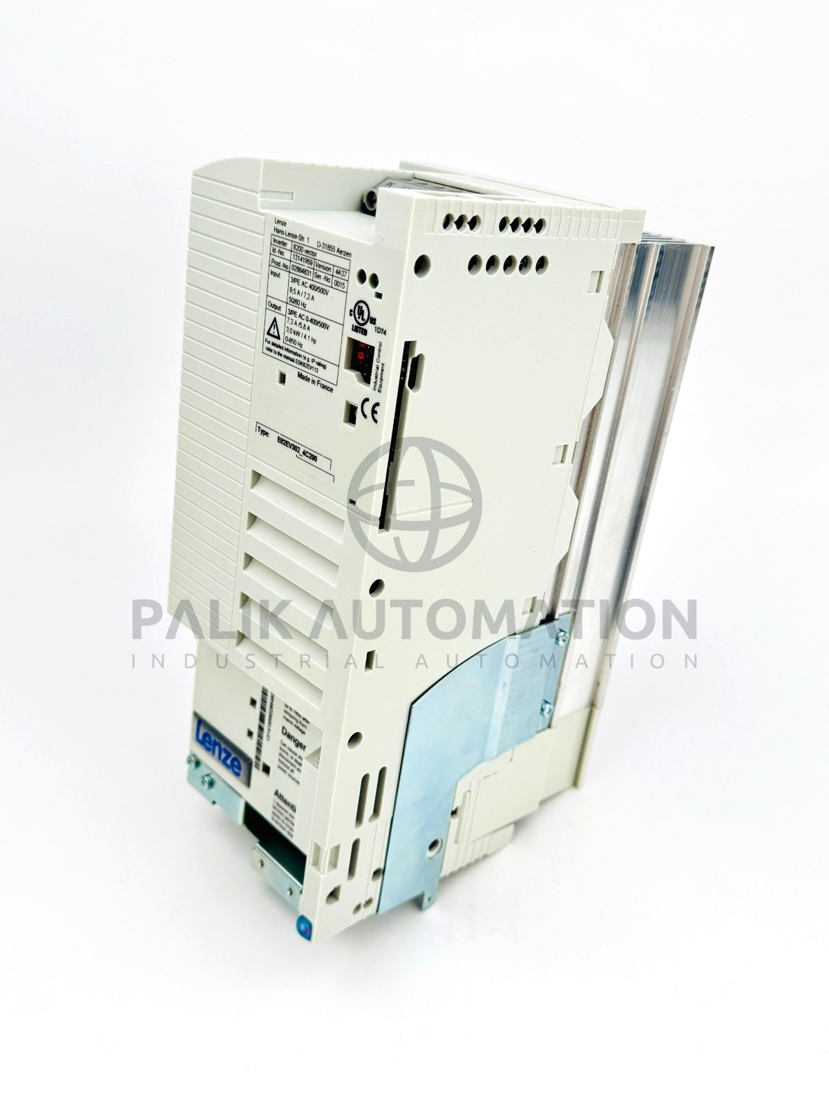 LENZE E82EV302K4C200 E82EV302_4C200 INVERTER 8200 SERIES 3.0kW 13141959 NEW