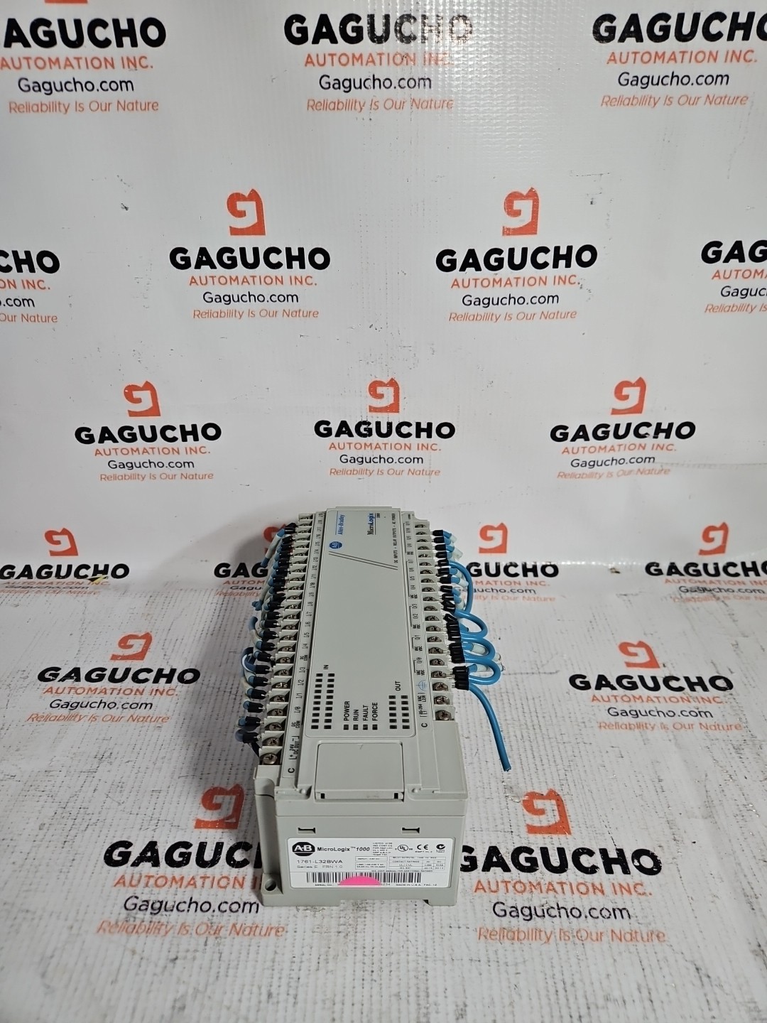 Allen Bradley 1761-L32BWA Ser E MicroLogix 1000 20-In/12-Out AC Power Controller