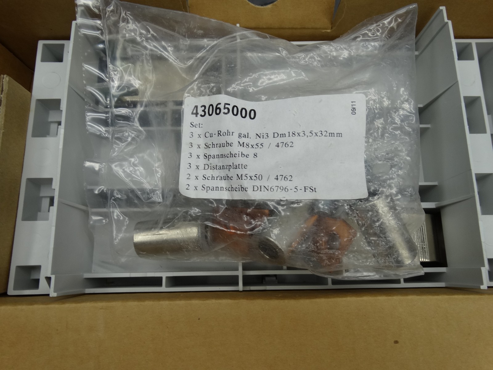 Allen-Bradley Module Busbar Adapter Ser B 690V 141A-CUL600