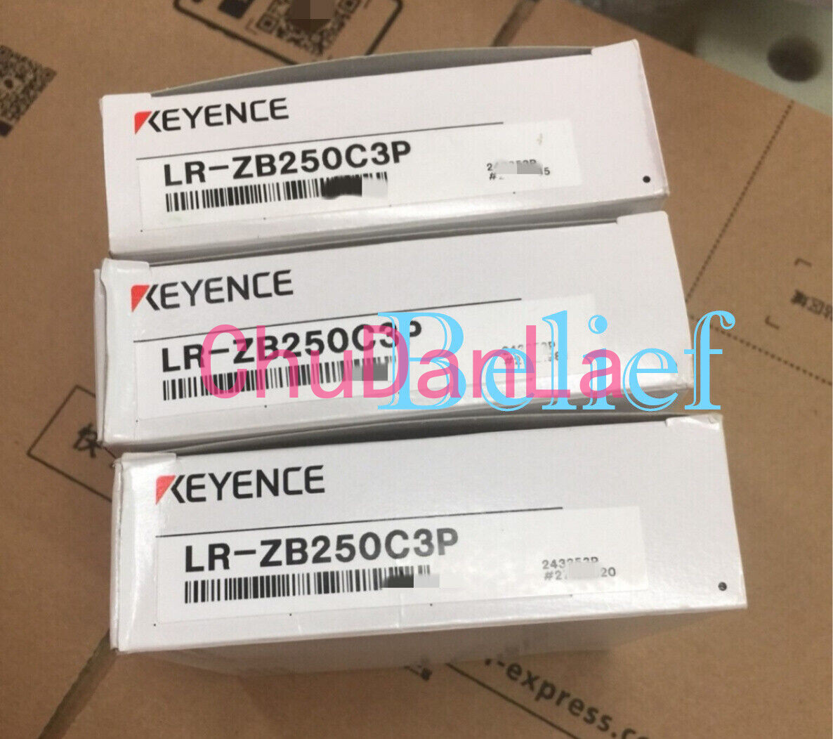 1PCS New Keyence LR-ZB250C3P Laser Sensors