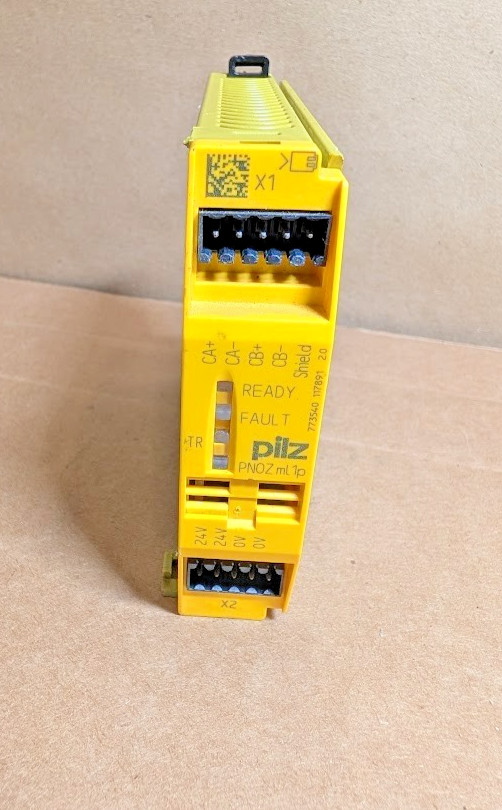 PILZ PNOZ ml1p Safe Link Safety Relay Link IO Module, Ident No. 773540, 24VDC