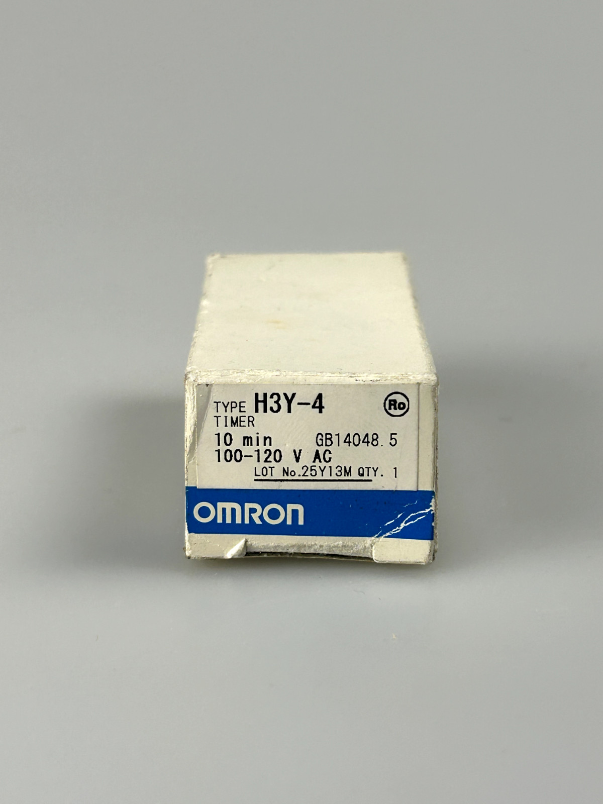 Omron H3Y-4 Time Delay Relay 0-10 Minutes 100-120VAC Coil 3A Resistive