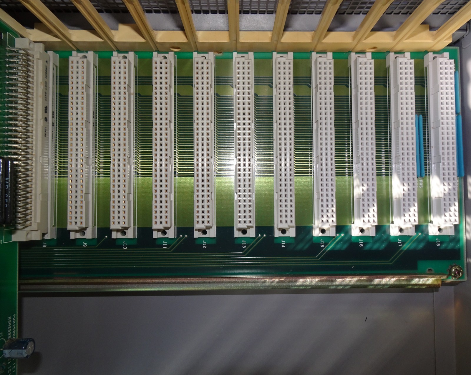 SIMATIC 505 16-SLOT ASSEMBLY SIEMENS TI545, TI505 *SEE DETAILS BELOW* (098)