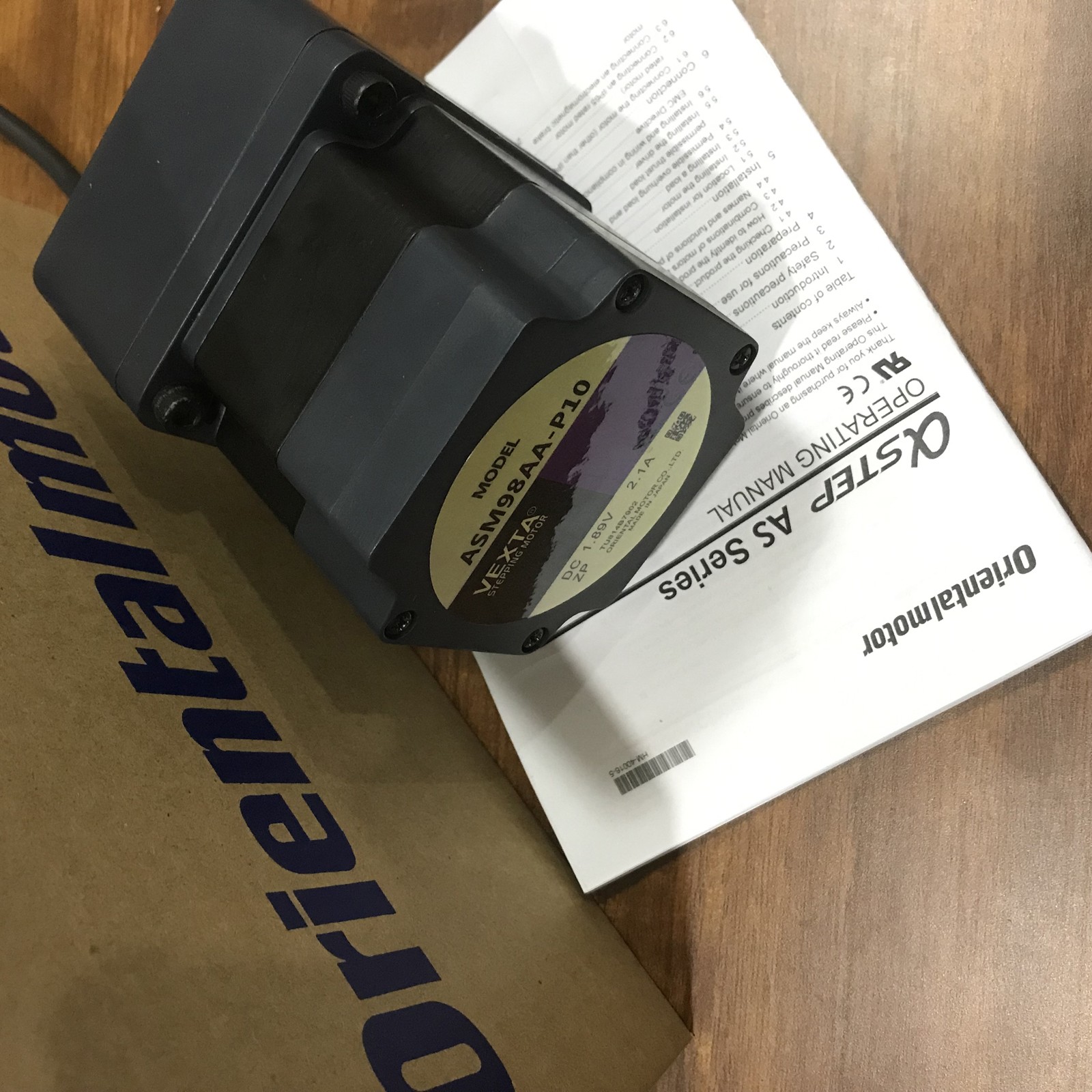 ONE NEW IN BOX VEXTA Dongfang Electric ASM98AA-P10 1 year warranty