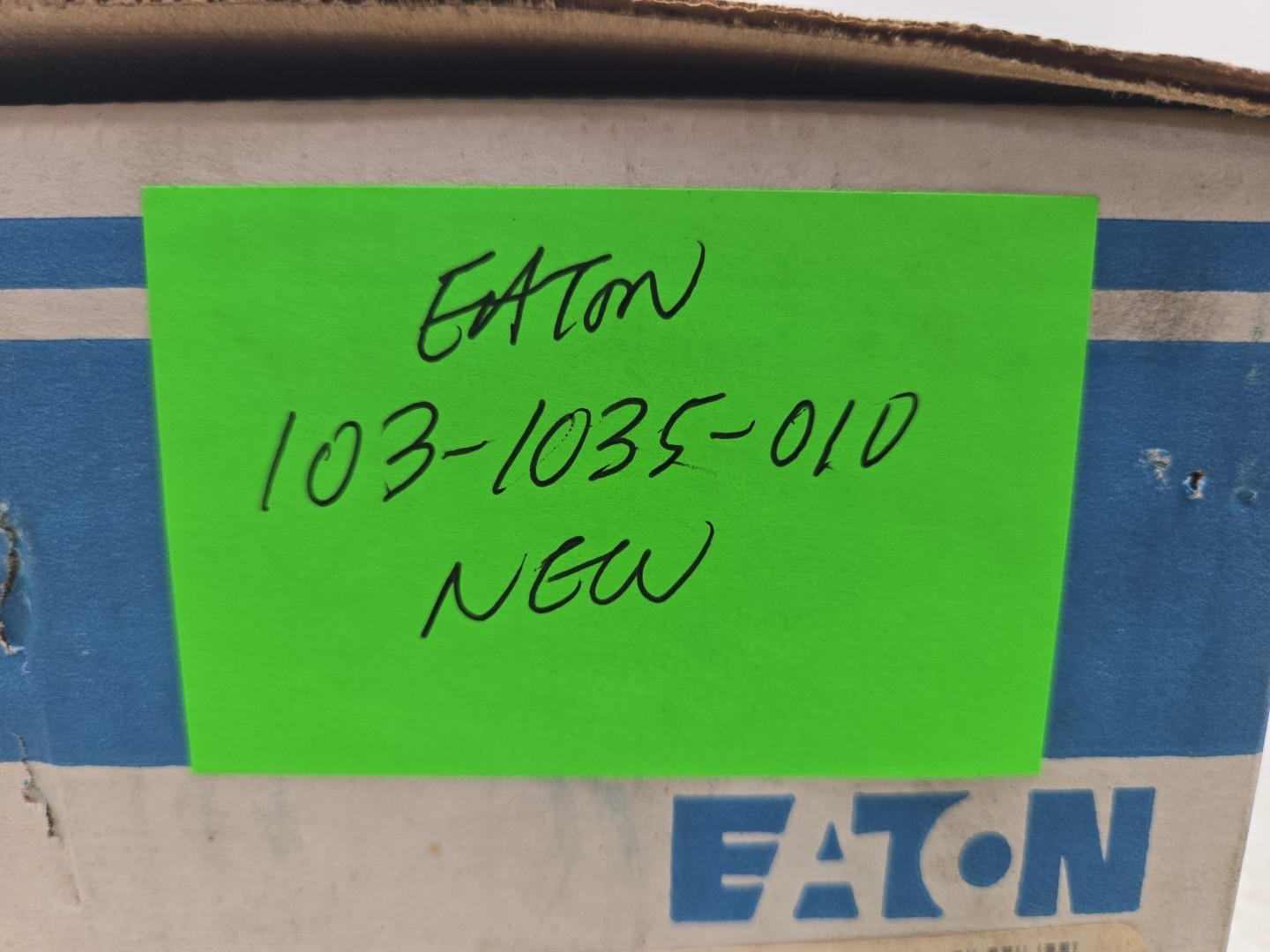 Eaton Char-Lynn 103-1035-010 Industrial Hydraulic Motor New See Pictures