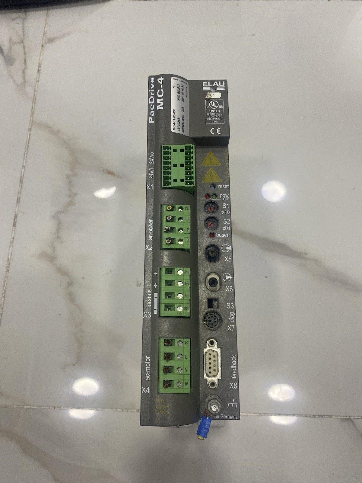 Schneider PacDrive MC-4 MC-4/11/03/400