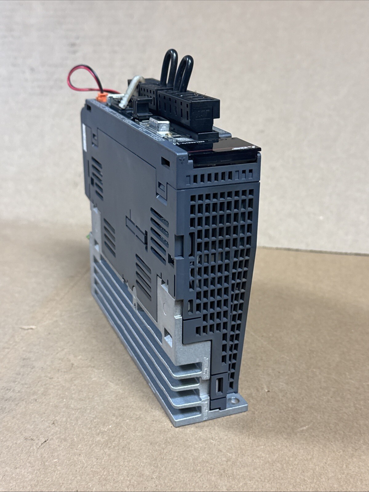 Mitsubishi MR-J4-20B MELSERVO-J4 Servo Drive 200W 200-240V WARRANTY FAST SHIP