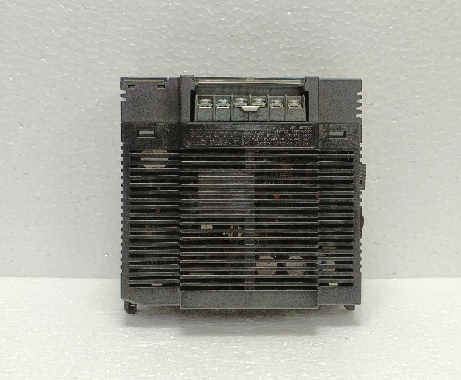 GE Fanuc IC693PWR321Z Standard Power Supply Module Series 90-30 PLC 120/240VAC