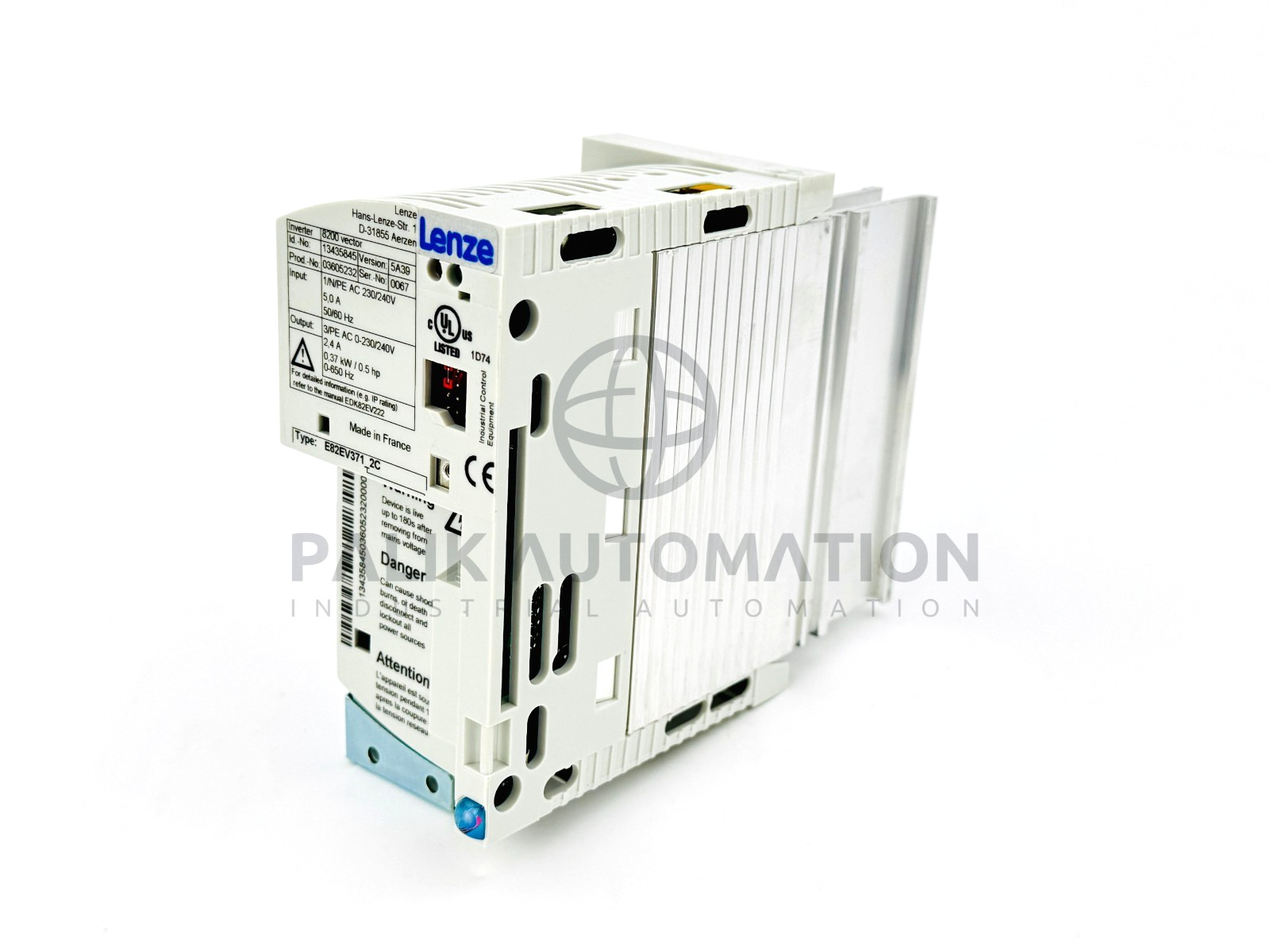 LENZE E82EV371K2C E82EV371_2C INVERTER 8200 SERIES 0.37kW 13435845 NEW