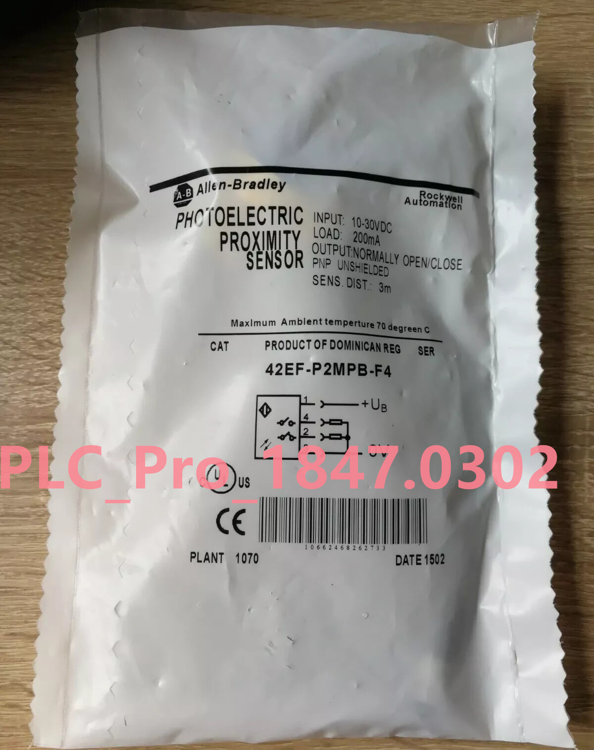 1PCS New For Allen Bradley 42EF-P2MPB-F4 Photoelectric switch Fast delivery