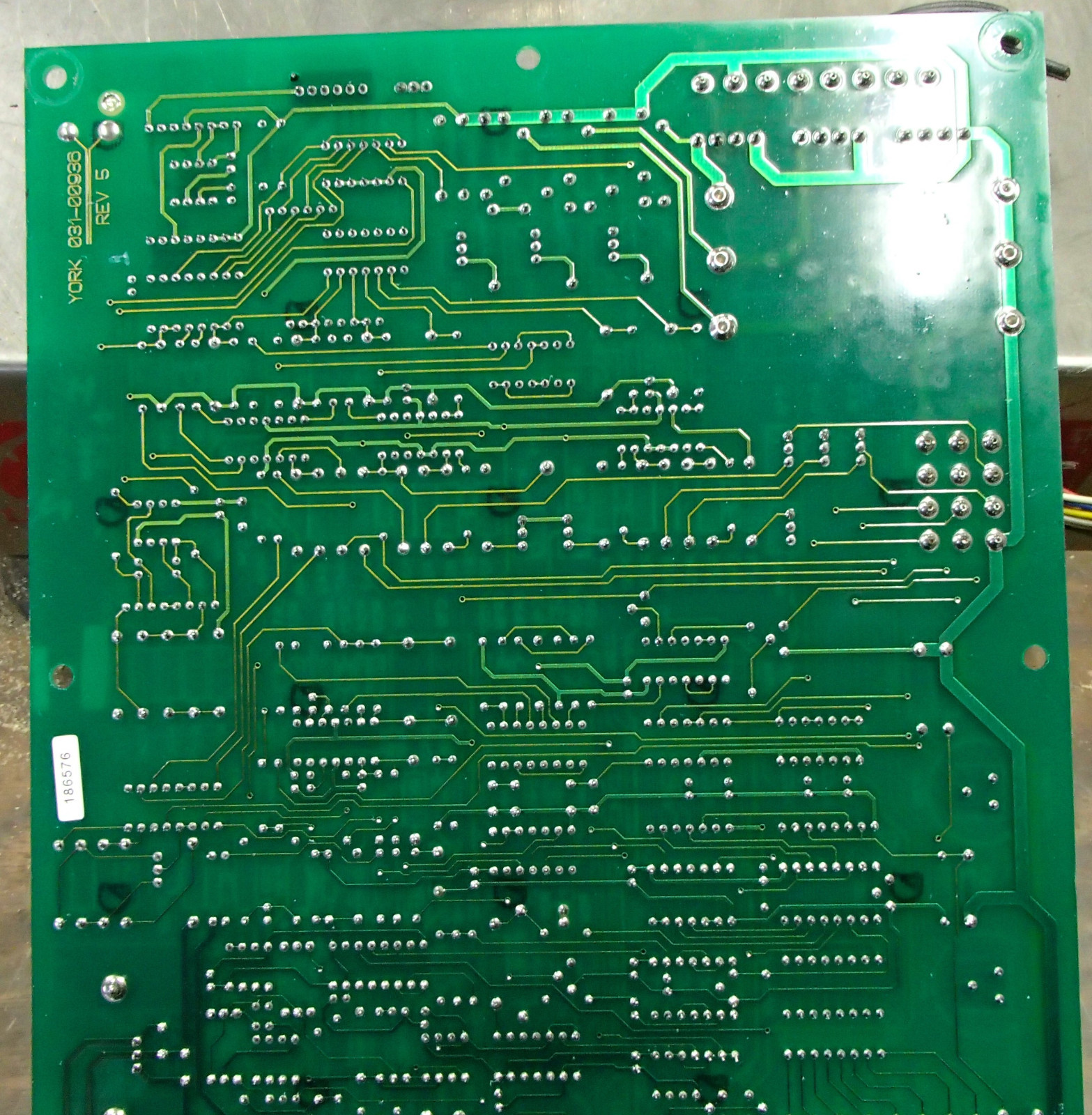 York 031-00936-002 Rev I Logic Control Circuit Board Chiller removedYSCACAS2-CHC