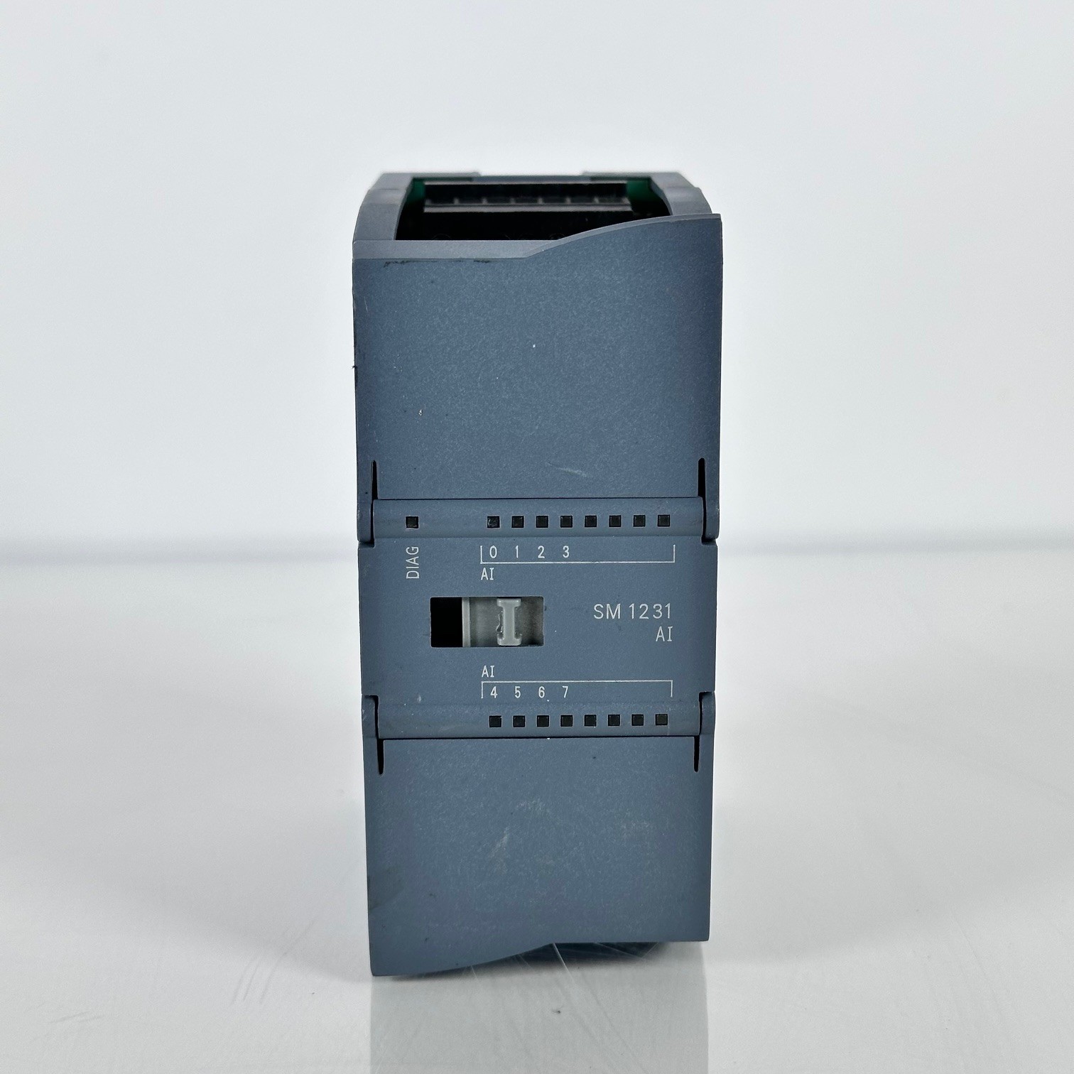 SIEMENS SIMATIC S7-1200 SM 1231 AI 6ES7 231-4HF30-0XB0 (USA Seller)