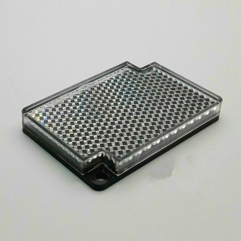 ONE OMRON Reflector E39-R1 E39R1 6CMx4CM New In Box US Free TAX