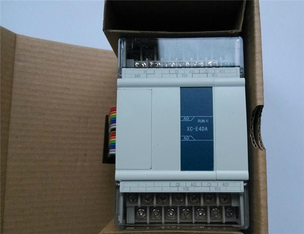 XINJE PLC XC-E8X8YR Controller Expansion Analog Module Input 8DC 8 DO Relay New