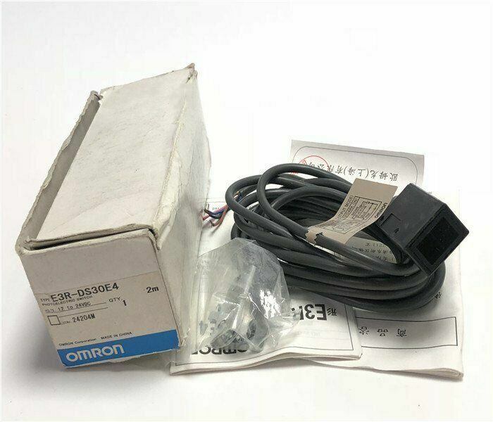 1PC New Omron E3R-DS30E4 E3RDS30E4 Photoelectric Switch Free Shipping