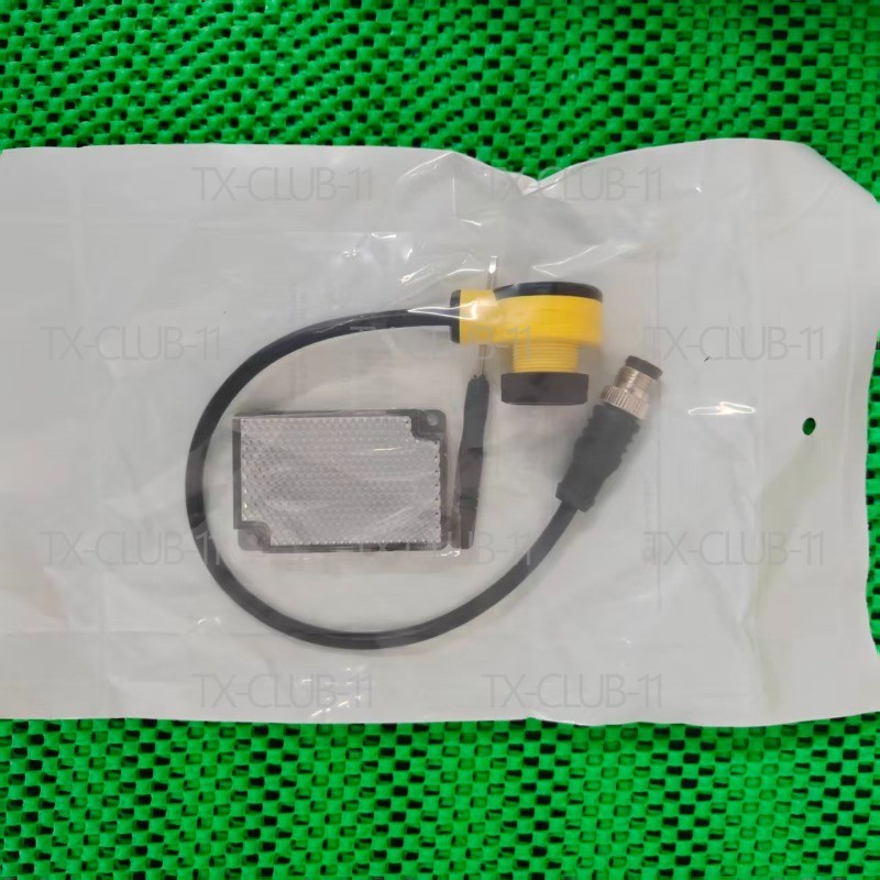 42EF-P2MPB-F4 1 PCS NEW Allen Bradley 42EF-P2MPB-F4 Photoelectric switch