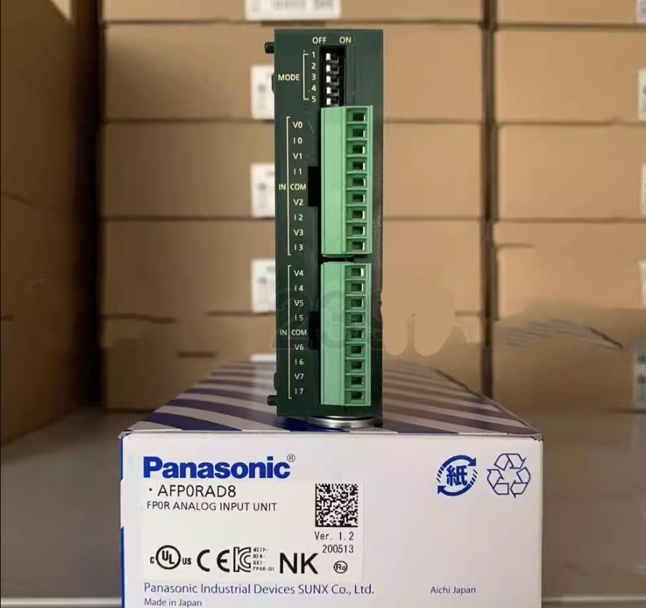 1PC New Panasonic AFP0RAD8 Analog Input Unit Expedited Shipping