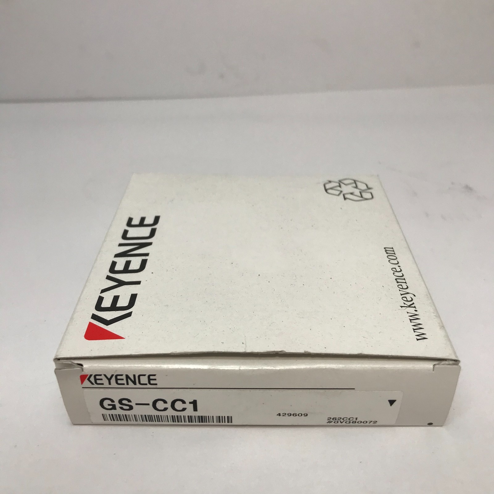 Keyence GS-CC1 M12 8-Pin to 5-Pin Safety Interlock Connector – New in Box